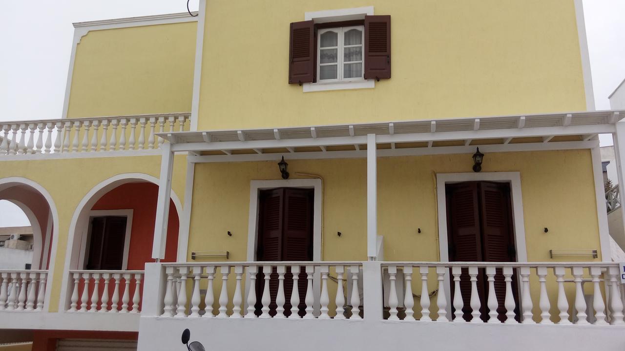 Christina Pension Karterados  Exterior foto